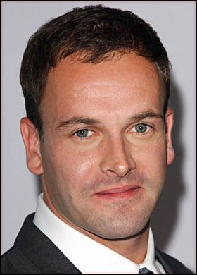 Photo Jonny Lee Miller